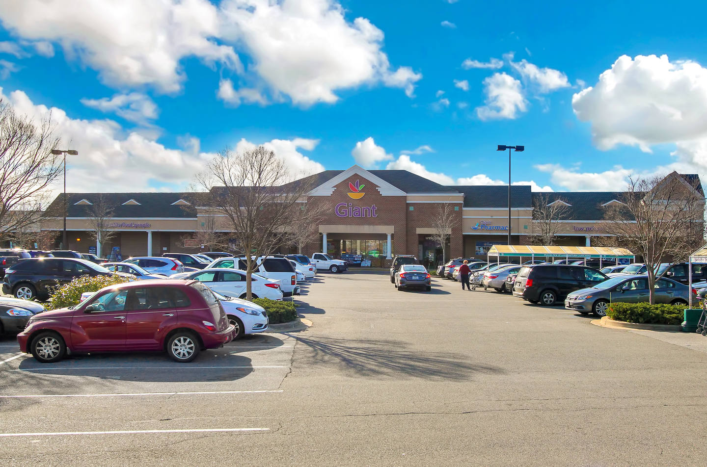 FIRST COLONY CENTER: 